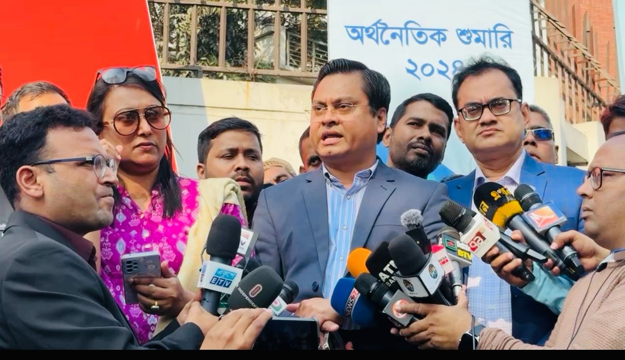 Journalist leaders at secretariat to meet with home adviser over entry restriction